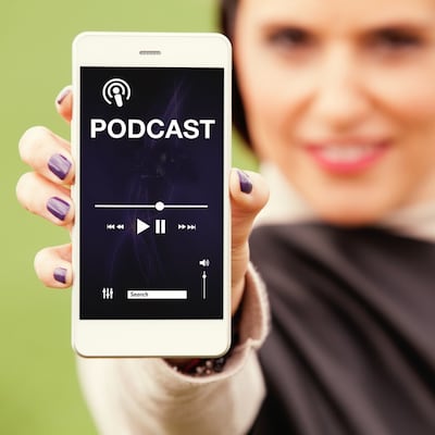 Tres podcast sobre maternidad y teletrabajo