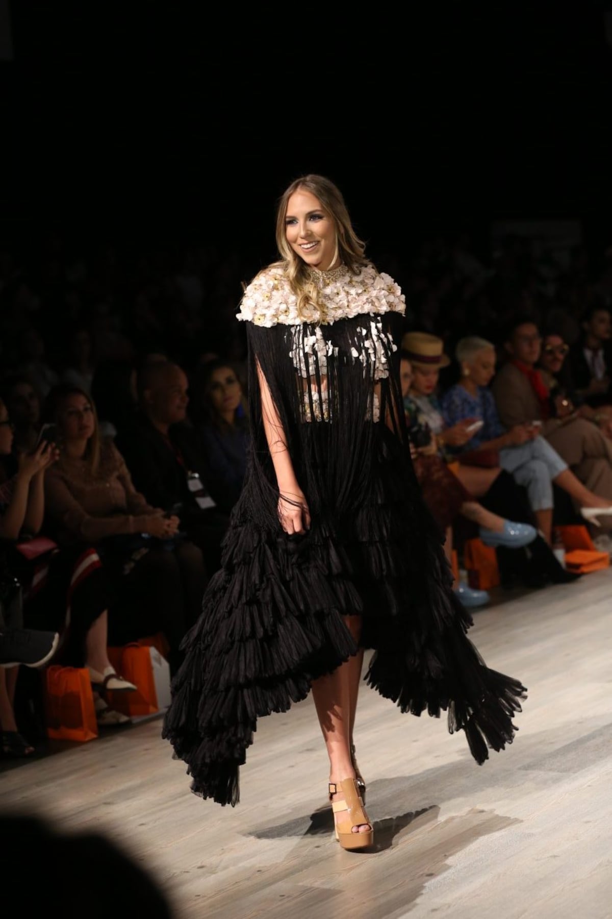 La propuesta romántica y excéntrica de Anna Francesca en Fashion Week Panamá