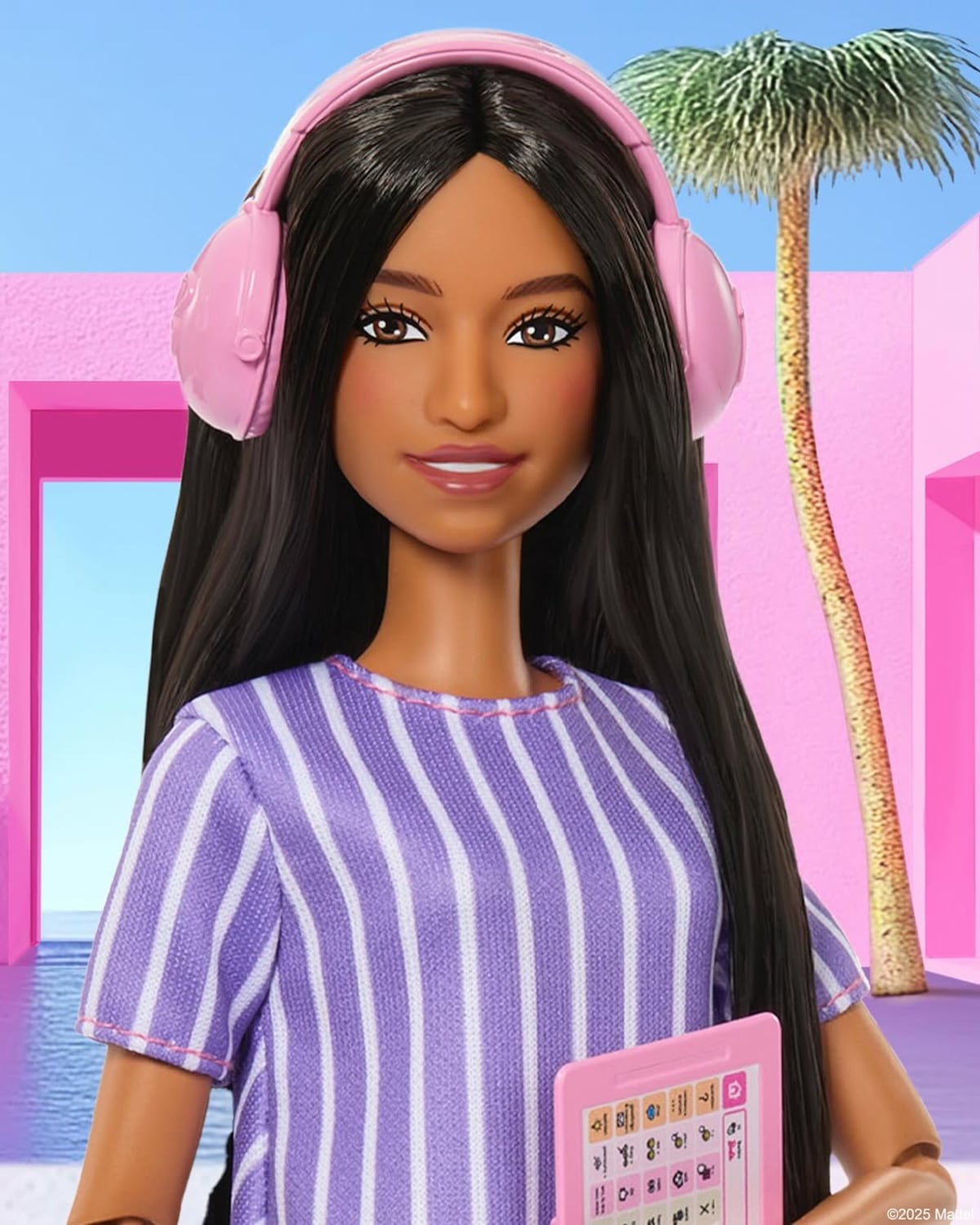 Mattel lanza al mercado la primera Barbie con autismo
