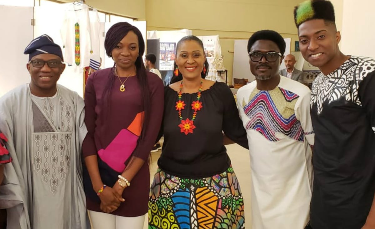 El diseñador colonense Jean Decort se luce en Etiopía