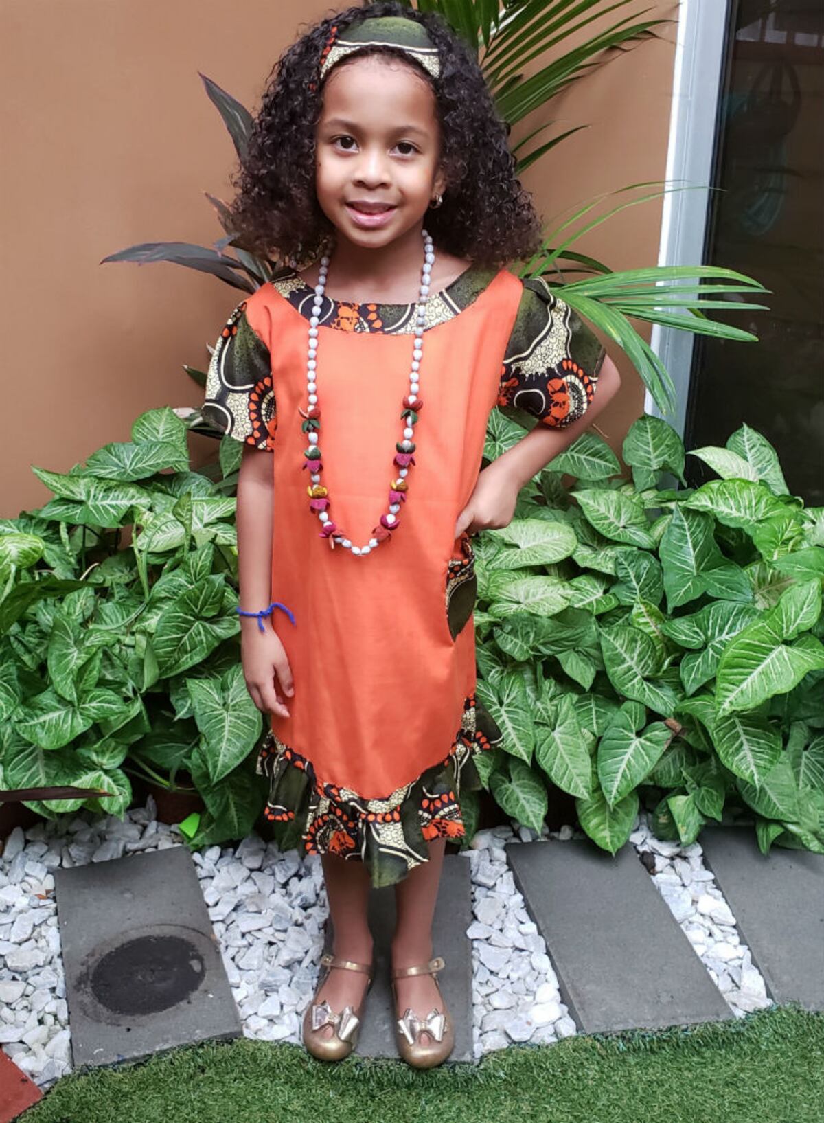 Orgullo y ternura: niños y niñas celebran el mes de la etnia negra