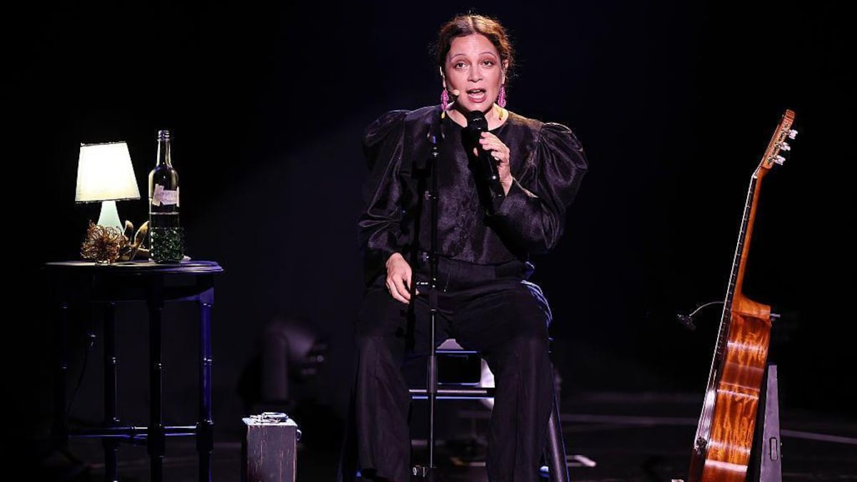 Cómo la patada de una yegua impulsó la carrera musical de la aclamada cantante mexicana Natalia Lafourcade