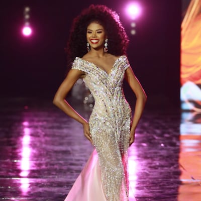 Diseñadores internacionales detrás de los vestidos de gala de Señorita Panamá 2019