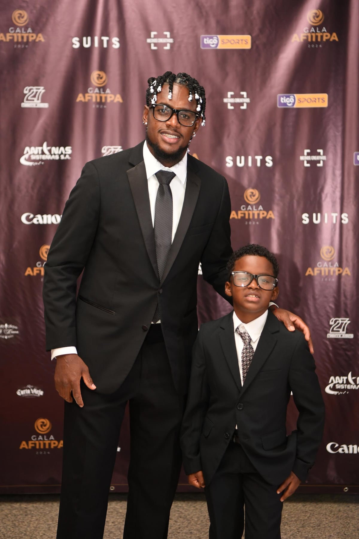 Así lucieron las estrellas de fútbol panameño en la alfombra roja de los premios Afutpa 2024