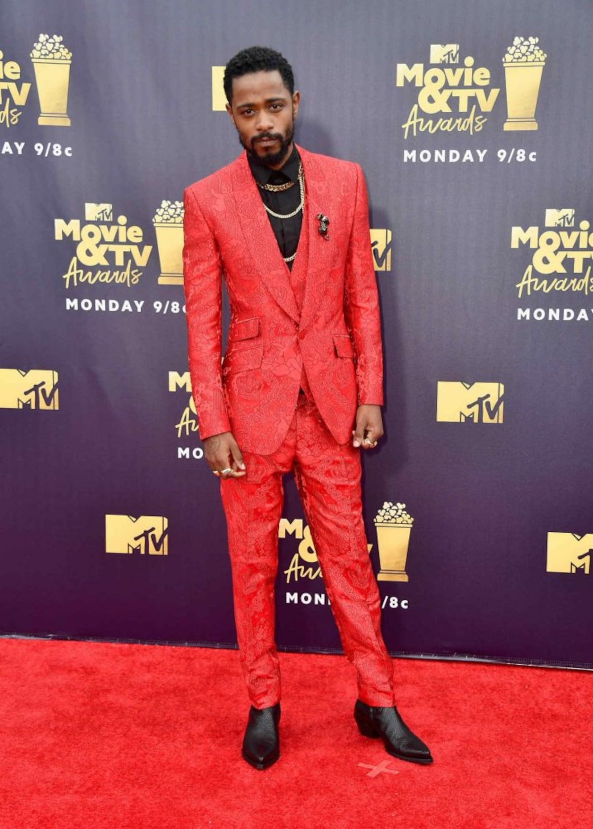 Trajes reveladores en la alfombra roja de los MTV Movies Awards 2018