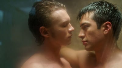 Heated Rivalry: cómo una serie de escaso presupuesto sobre el romance gay entre dos jugadores de hockey se volvió un fenómeno global