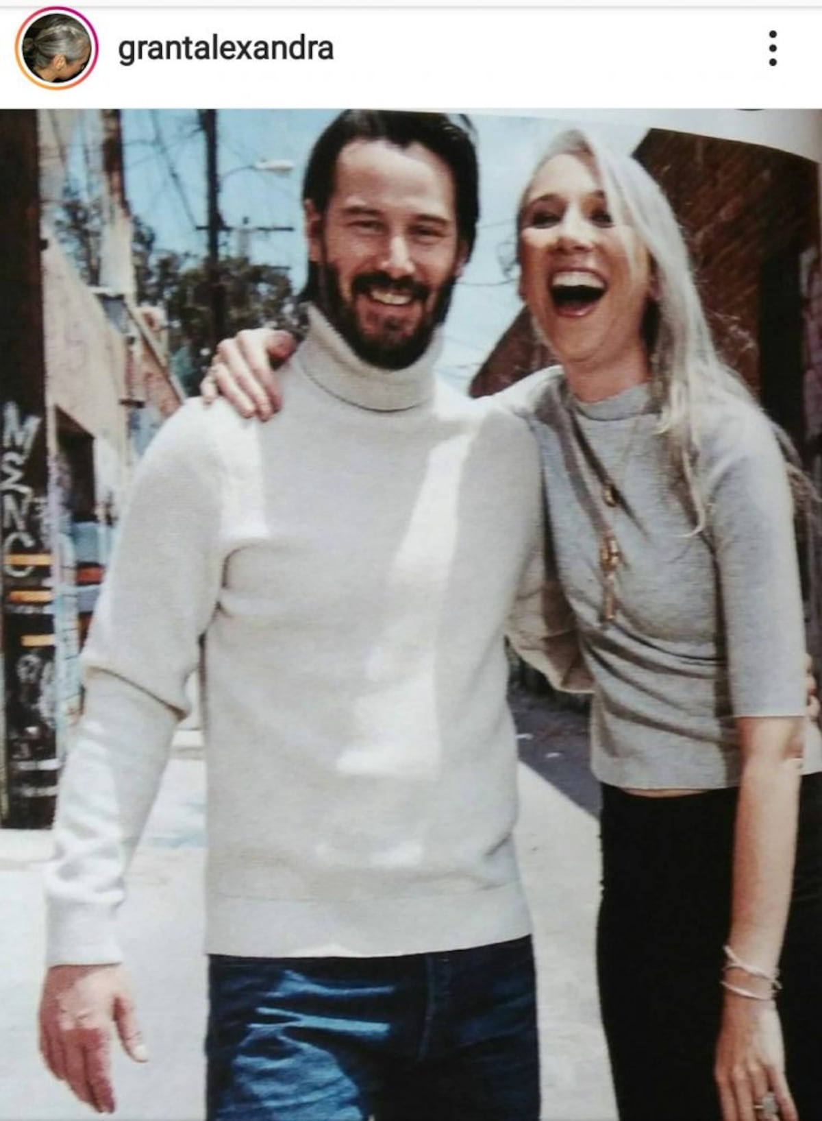 El actor Keanu Reeves presenta a su novia (y esto opinan las lectoras de Ellas)