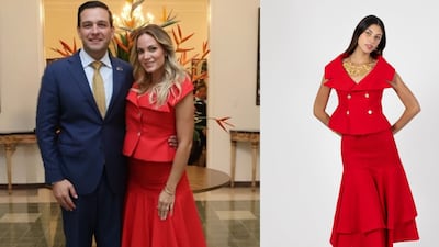 De rojo: Andrea Altamirano-Duque, esposa del embajador de Estados Unidos en Panamá, luce diseño panameño en recepción diplomática