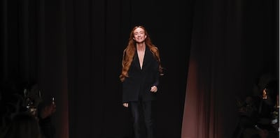 El diseñador británico-estadounidense Harris Reed deja la dirección creativa de Nina Ricci