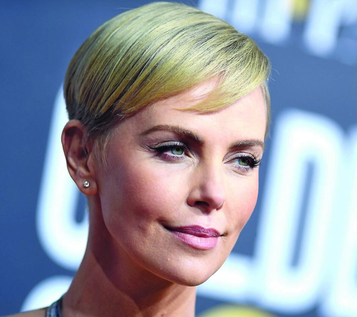 Corto y ‘sin makeup’, tendencias de maquillaje y peinados en los Globos de Oro 2020