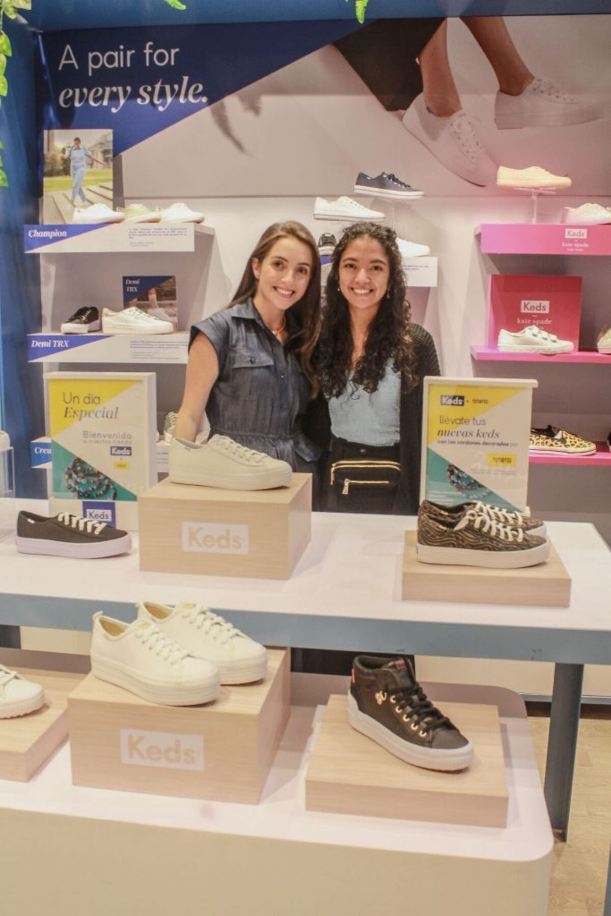 Mi nombre en mis Keds