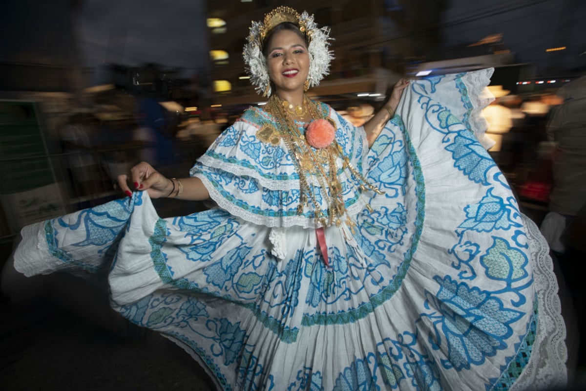 El Desfile de las Mil Polleras en Las Tablas