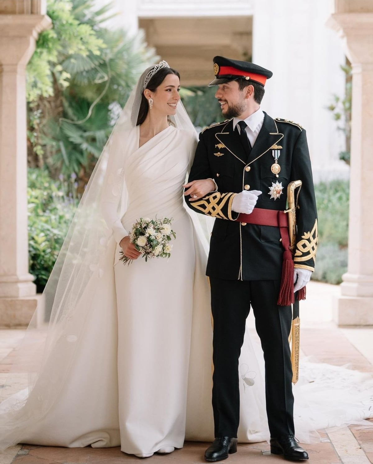 La boda real del año: el enlace del príncipe de Jordania y una arquitecta de Arabia Saudita (fotos)
