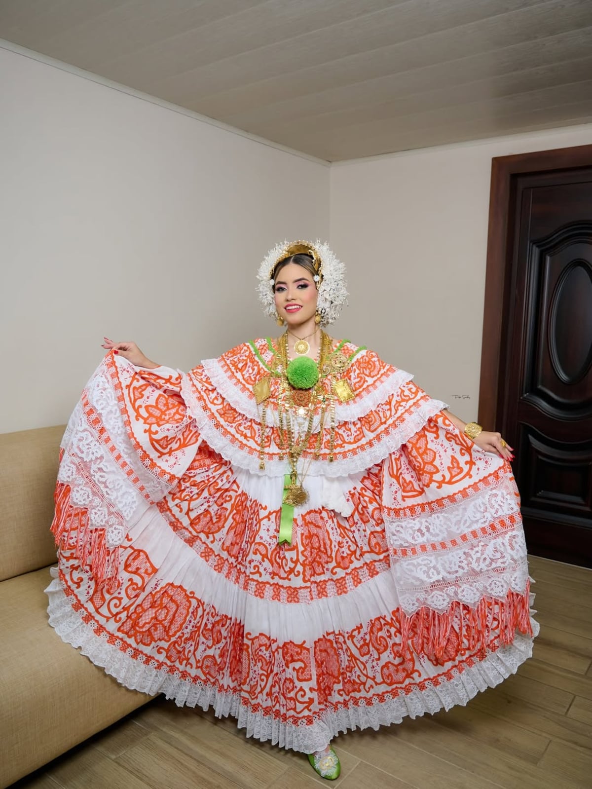 Kiara Pérez, Monique Mulino, Nicolle Ferguson y demás personalidades panameñas en el Desfile de las Mil Polleras 2026