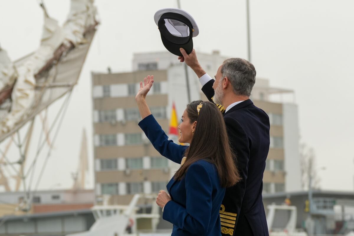 Princesa Leonor de España embarca en el buque escuela con el que cruzará el Canal de Panamá