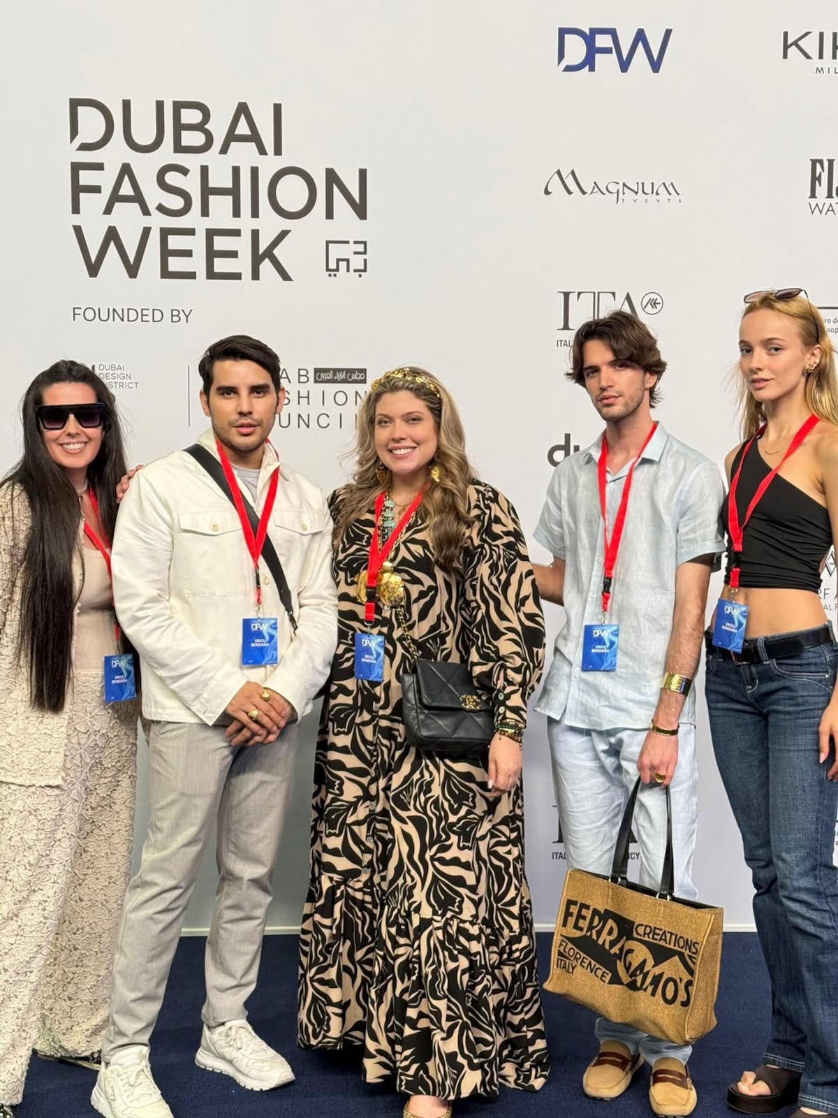 El tiktoker Kevin Fashioned y la diseñadora Michelle Ferrer debutan en nombre de Panamá en Dubai Fashion Week
