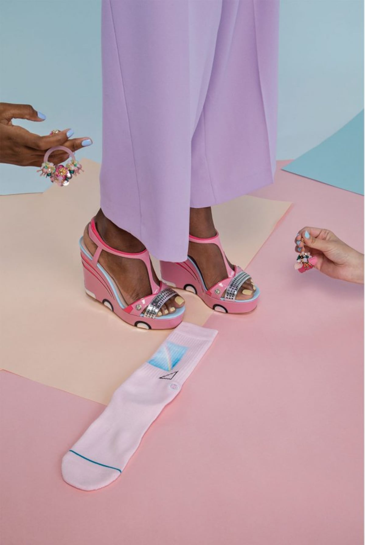 #FashionEditorial: ‘Shoe lovers’