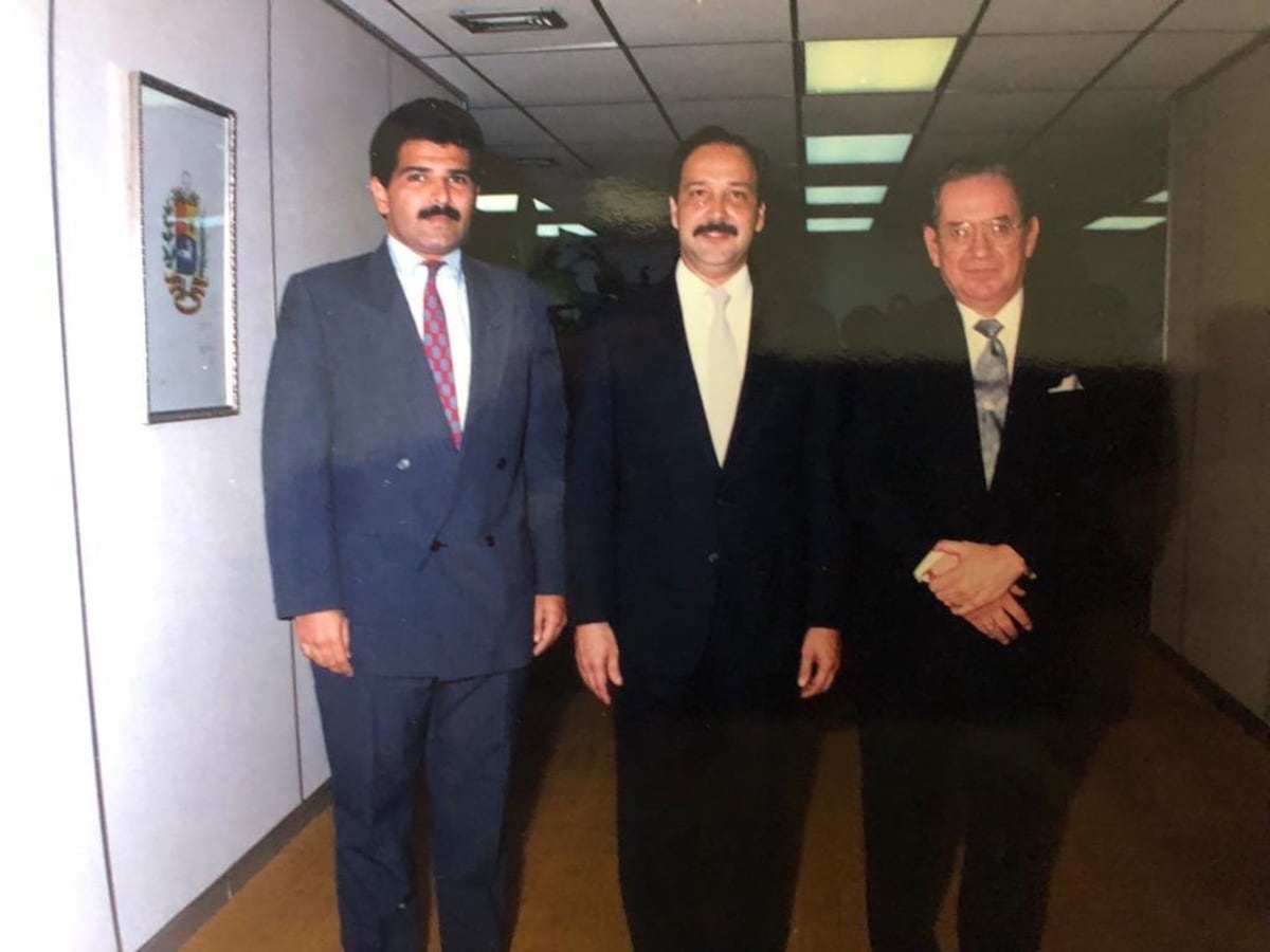 11 fotos que no habías visto del presidente de Panamá, José Raúl Mulino, cuando era joven