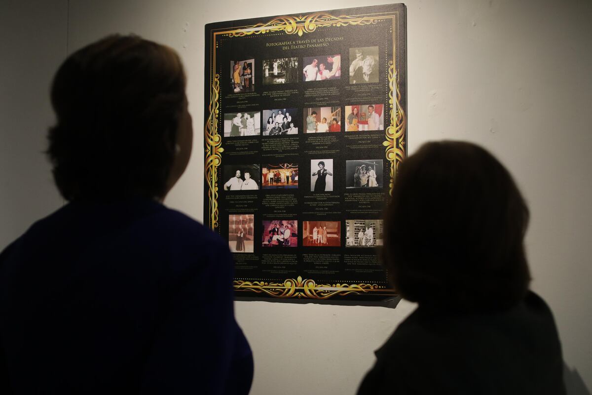El teatro panameño revive su historia en una exposición fotográfica en el Casco Antiguo