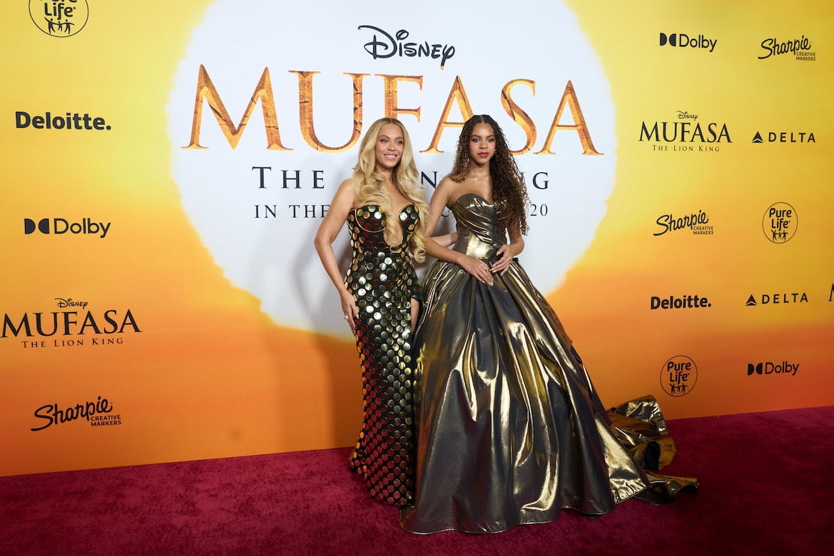 Princesa en dorado: Blue Ivy viste de Christian Siriano para el estireno de Mufasa: El Rey León