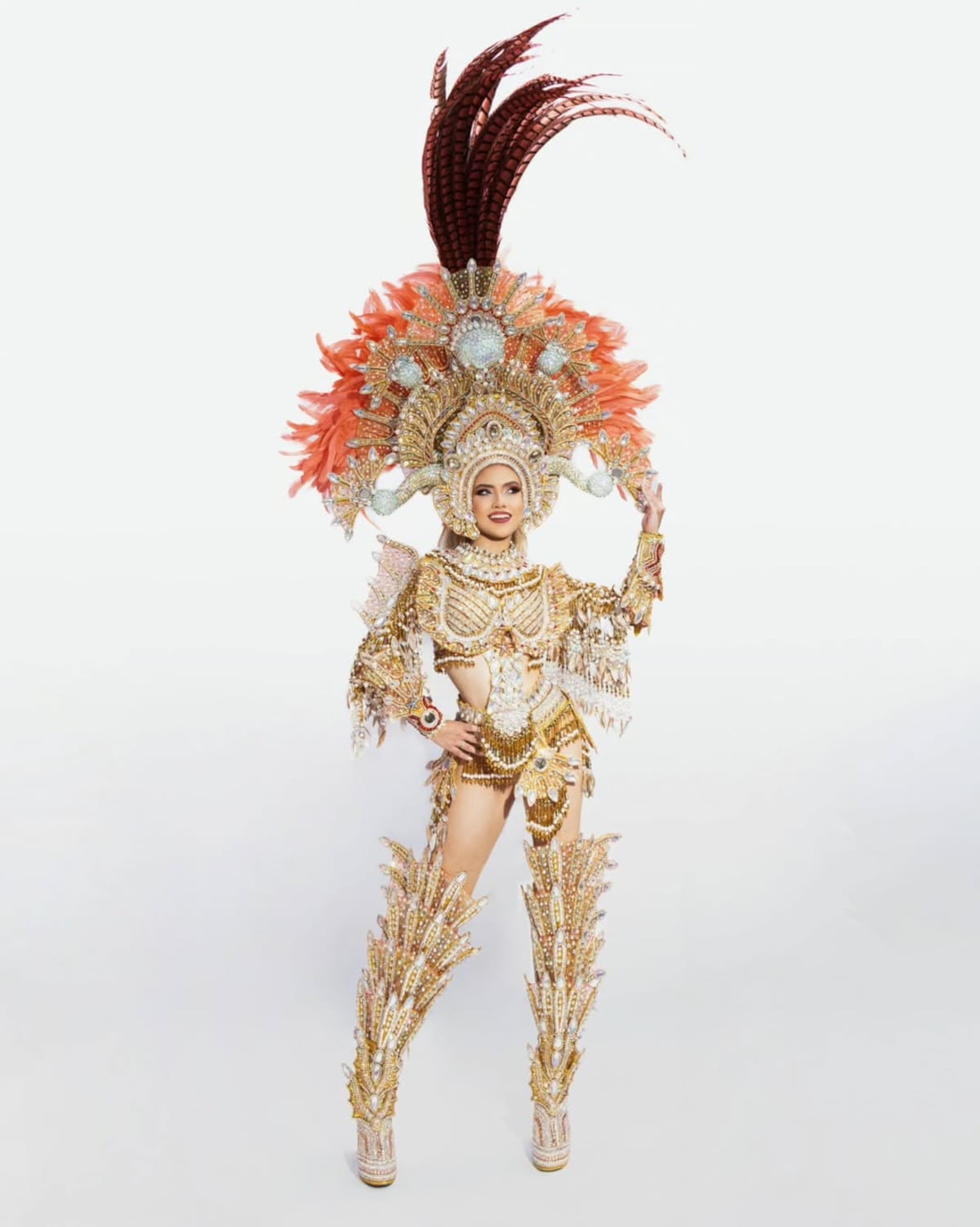 Así vistieron las reinas de Calle Arriba y Calle Abajo de Las Tablas para celebrar la llegada del año nuevo