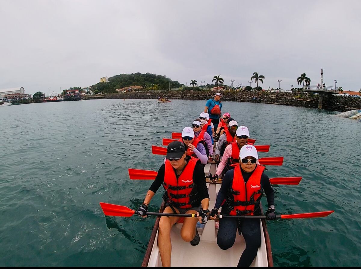 DragonHeart: equipo de remo de mujeres sobrevivientes de cáncer de mama 
