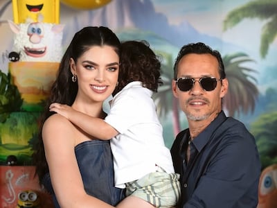 La modelo Nadia Ferreira y el cantante Marc Anthony esperan su segundo bebé
