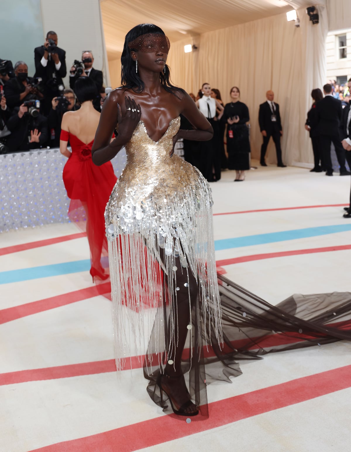 Anok Yai, el nuevo rostro del poder en la moda