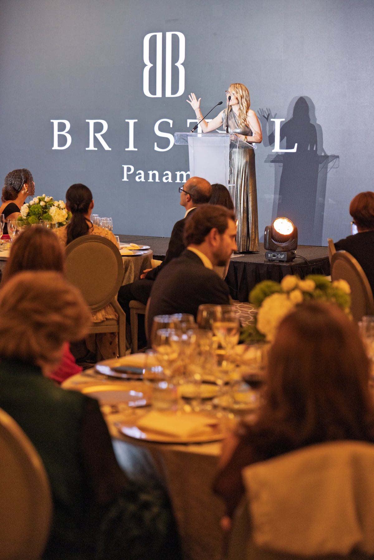 Una noche con propósito: Bristol Panamá celebra su primera Gala a beneficio de Waved