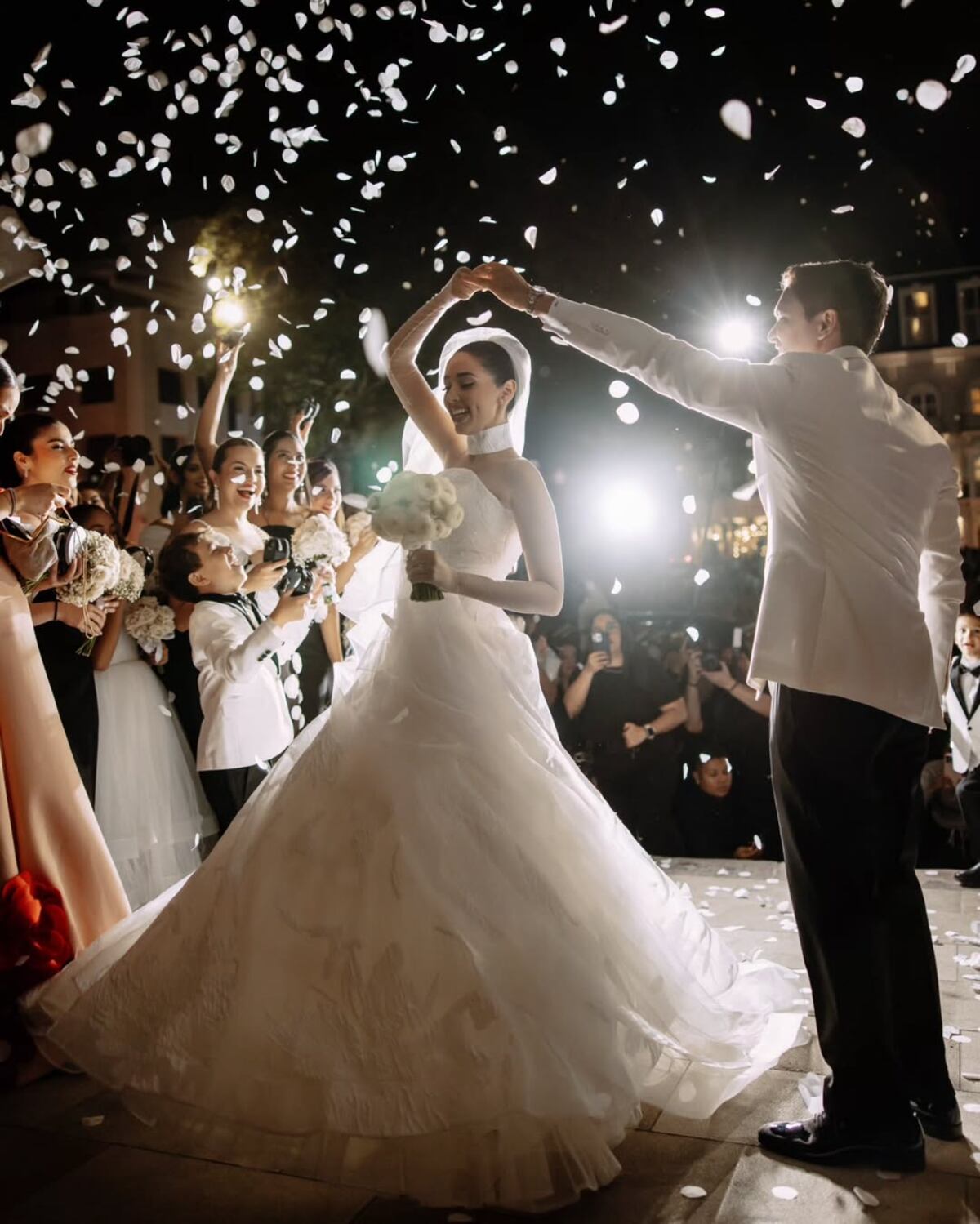 La boda de Dayana Sáez y Gio Scollo en Casco Antiguo y con banda musical