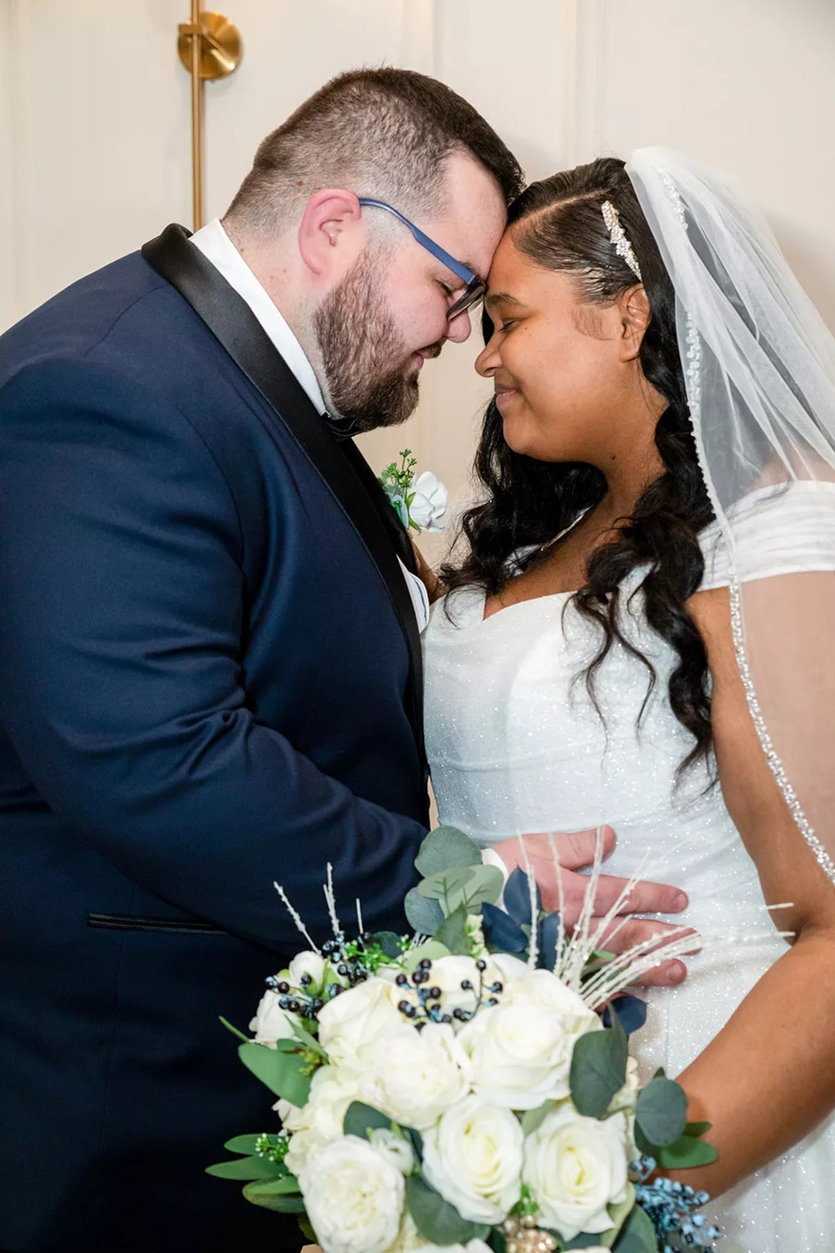 Al altar sin ‘make up’: la novia que se casó sin maquillaje y se volvió viral en TikTok