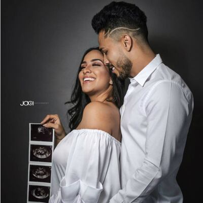 Ana Lorena Cortés y ‘Rommelito’ Gutiérrez revelan el sexo de su bebé