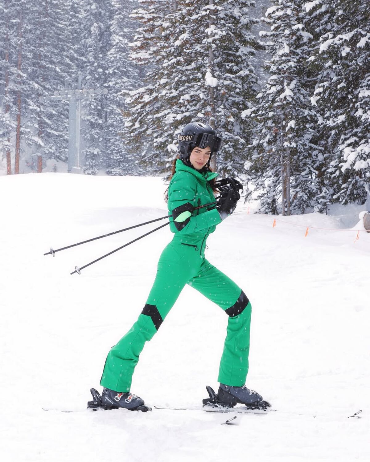 Los ‘looks’ de Nadia Ferreira, la esposa de Marc Anthony, para sus vacaciones en Aspen