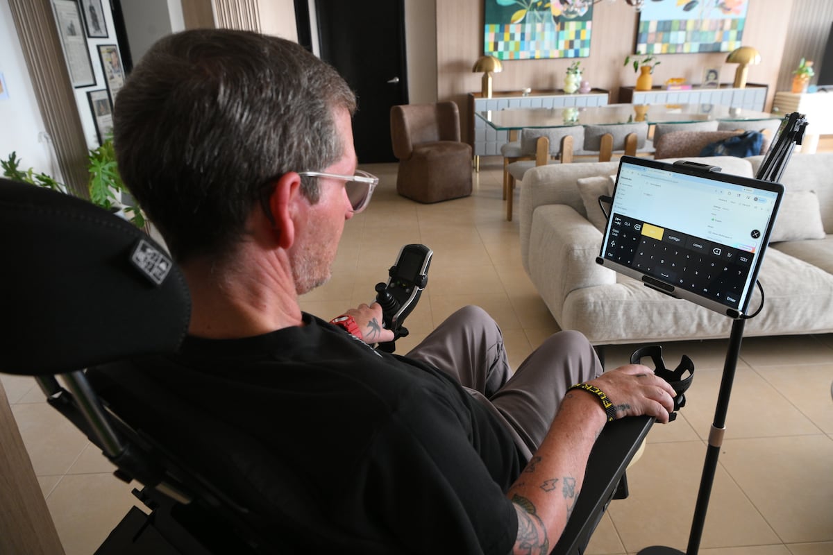 Rogelio Chiari: cómo la ELA transformó al ‘diseñador penoso’ en un promotor de conciencia