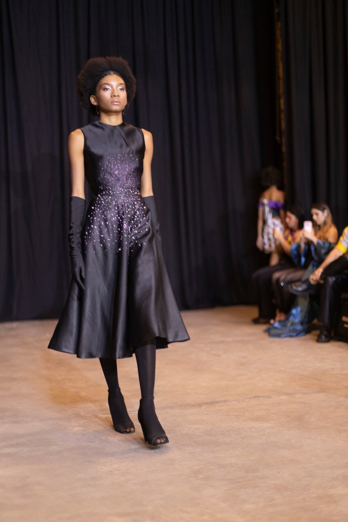 Estudiantes de Diseño de Moda de la Universidad de Panamá se toman La Manzana del Casco Antiguo