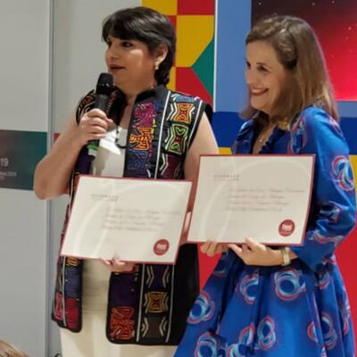 Libro panameño Dos amigas cocineras, premiado en los Gourmand Awards en China