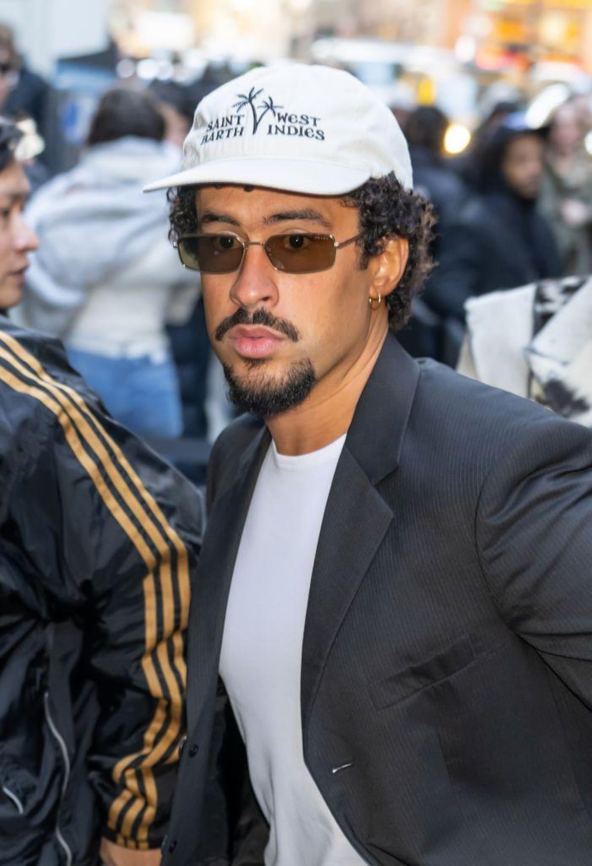 “Muchos en EE.UU. aún no saben que Puerto Rico es una colonia de su propio país”: el profesor que decidió impartir un curso de Bad Bunny en la Universidad de Yale al escuchar el último disco del artista