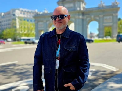 ‘La gente estaba enloquecida’ el presentador de televisión Alex Medela sobre el apagón masivo en España