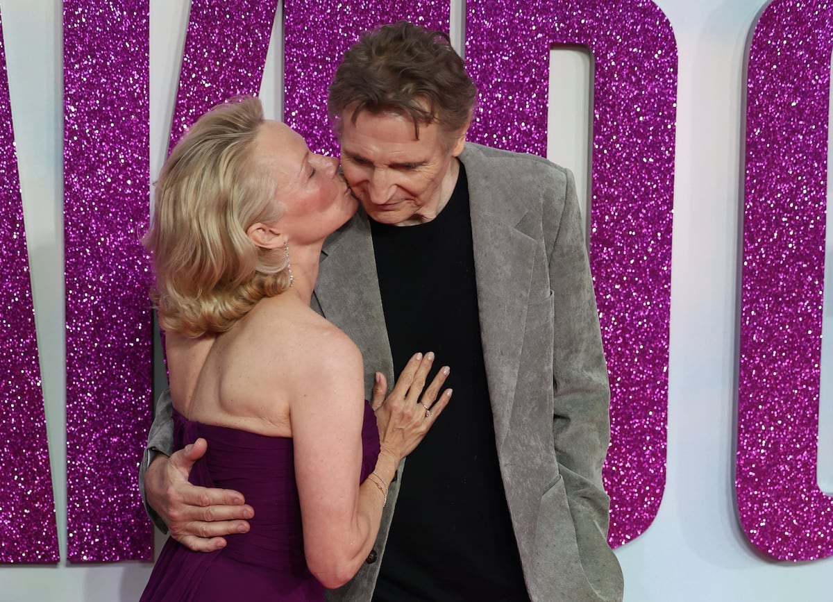 Nuevo romance en Hollywood: Pamela Anderson y Liam Neeson están saliendo