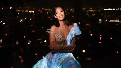 El vestido con luces LED de Sheynnis Palacios en su despedida como Miss Universo