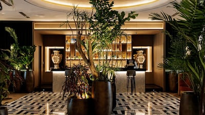 Botanical Lounge