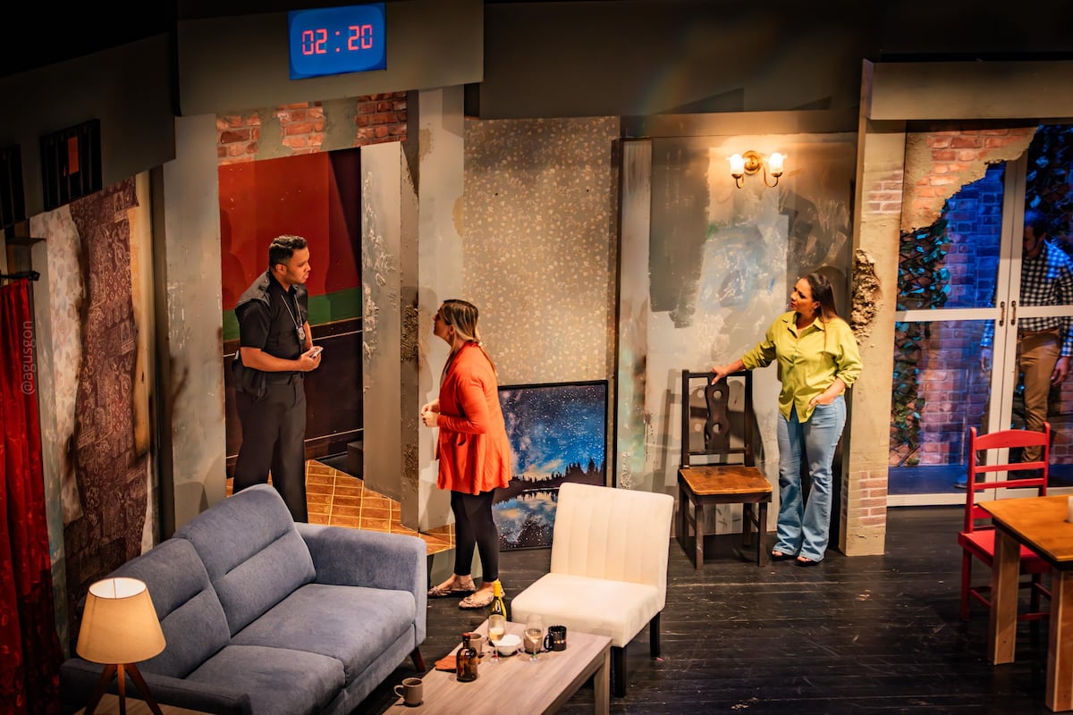 2:22: Una historia paranormal en Panamá