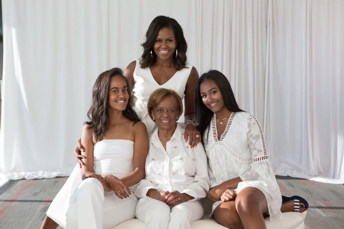 Adiós a la ‘abuela en jefe’, la mamá de Michelle Obama que cuidó a sus hijas en la Casa Blanca