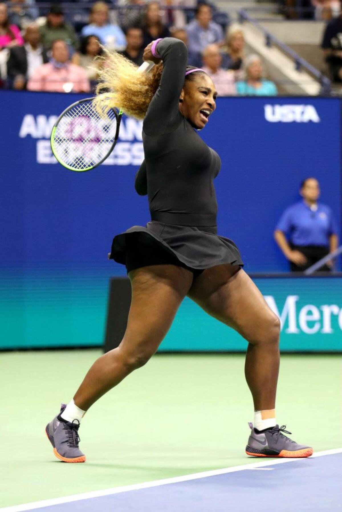 ¿Tienes celulitis? Estas artistas también y no temen enseñarla 