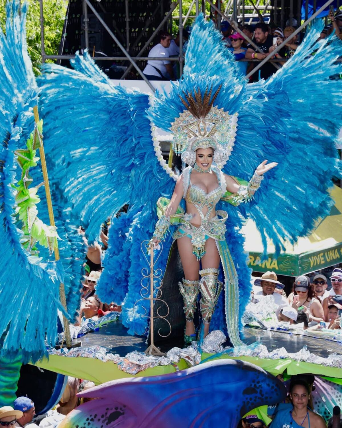 Ella es la nueva reina de Calle Abajo de Las Tablas 2026: Astrid Carolina Sánchez Brandao