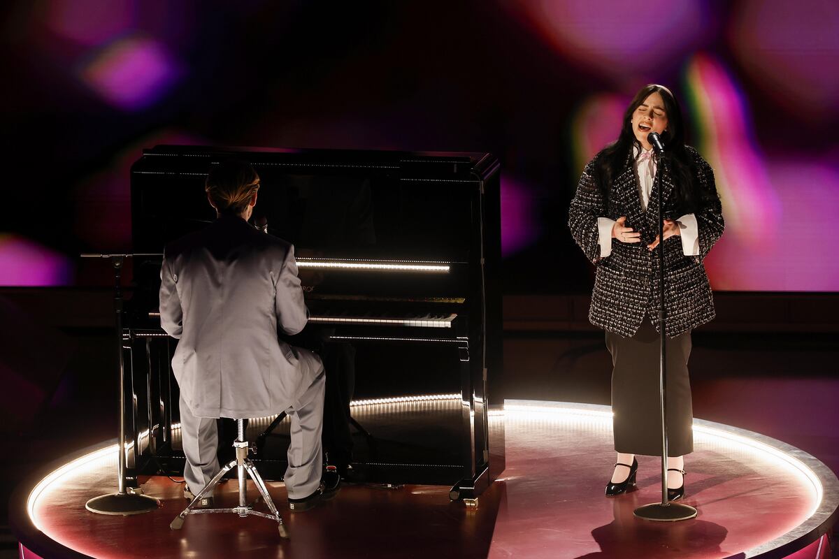 “Birds of a Feather”, de Billie Eilish, la canción más descargada en Spotify en 2024