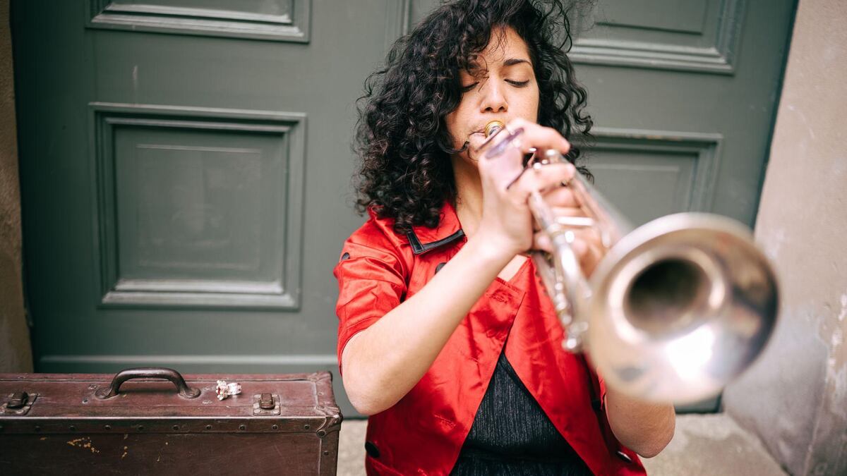 La sencilla prueba que te permite conocer la edad de tus pulmones (y cómo mejorar su salud)