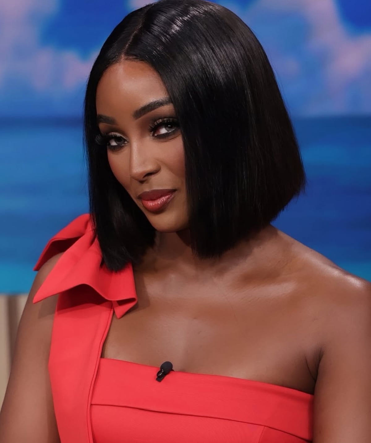 ¿Quién es Amara La Negra, la presentadora de Univisión que está en Panamá?