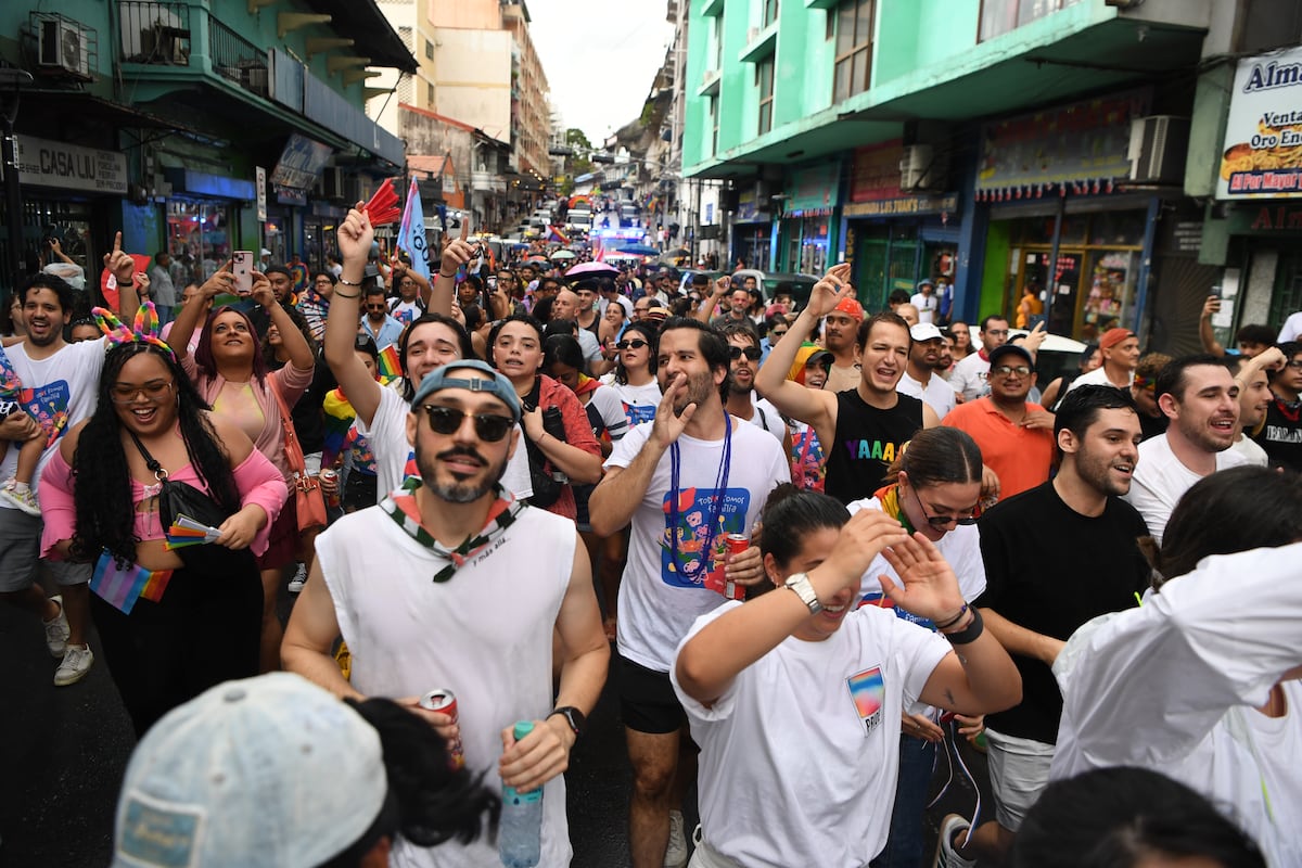 Colores y visibilidad: celebran la marcha del orgullo LGBT+ 2025 en Panamá