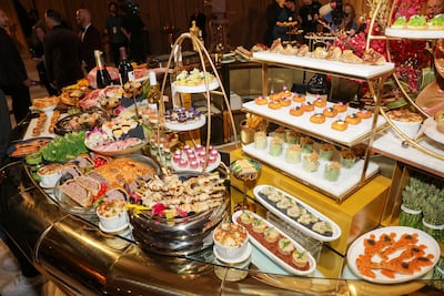 Un plato que sedujo a la realeza y 60 kilos de carne japonesa coronan el menú de los Óscar 